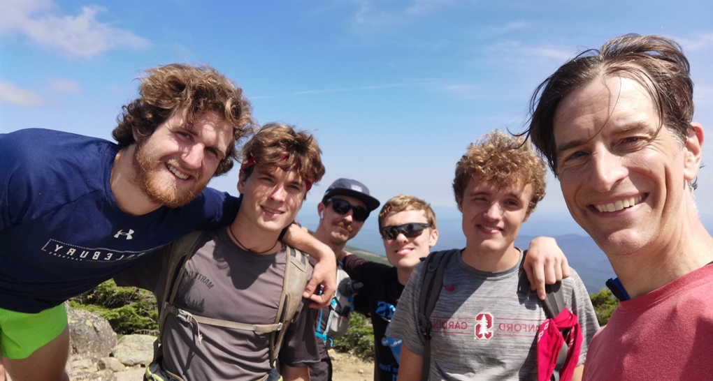 Serendipity Creates a "Sweet Meetup" for Kabeyun Hikers